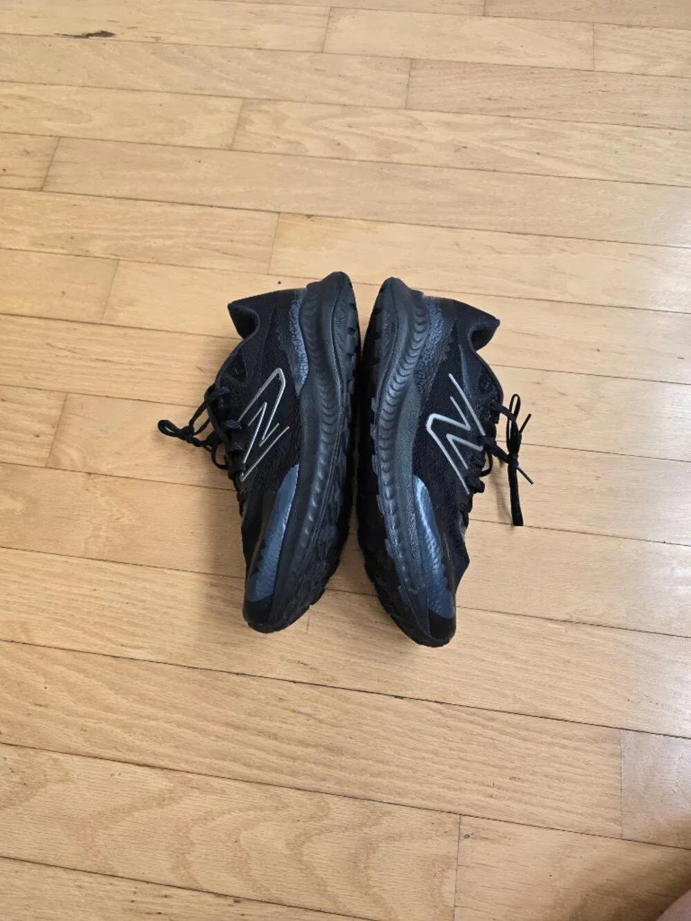 New Balance DynaSoft Nitrel v5 Trail Monochrome Black Running Sneakers MENS 12